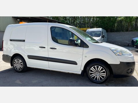 Peugeot Partner 1.6 eHDi 750 SE Panel Van 4dr Diesel Manual L2 (s/s) (134 g/km, 90 bhp) 6