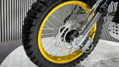 Bluroc Motorcycles Hero 2026 ONLY 10KM 1 OWNER ENDURO SCRAMBLER BIKE 125CC 60