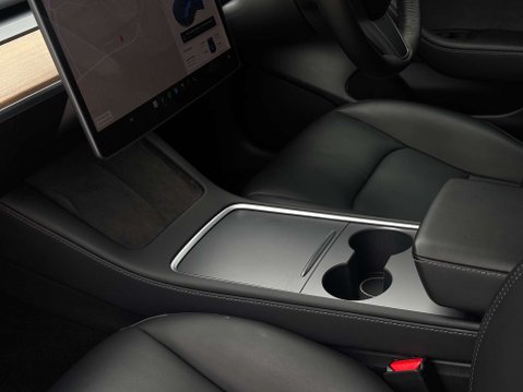 Tesla Model 3 Model 3 Long Range AWD 4WD 4dr 25
