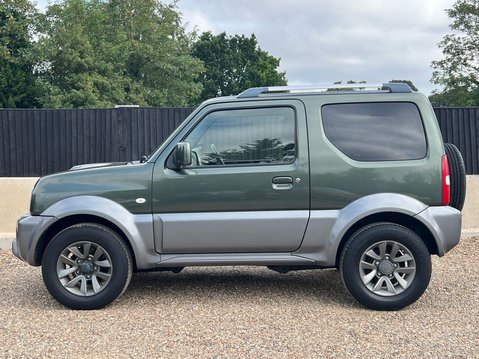 Suzuki Jimny SZ4 6