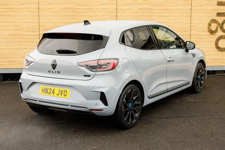 Renault Clio ESPRIT ALPINE E-TECH