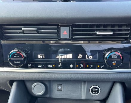 Nissan Qashqai 1.3 Qashqai N-Connecta DiG-T MHEV 5dr 46