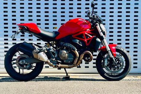 Ducati Monster 821 Monster 821 1