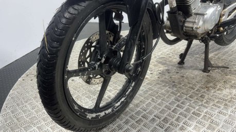 Yamaha YBR 125 2012 ONLY 14K PROJECT BIKE LEARNER SPARES OR REPAIR 125CC 27