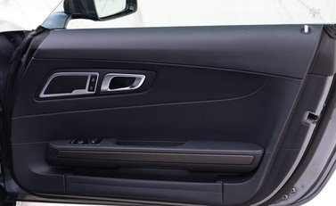 Mercedes-Benz G Series AMG GT R PREMIUM 13