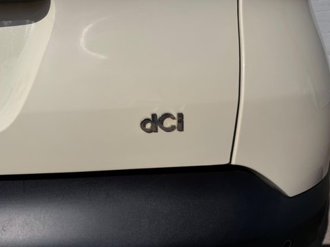 Renault Captur 1.5 dCi ENERGY Dynamique S MediaNav Euro 5 (s/s) 5dr 12
