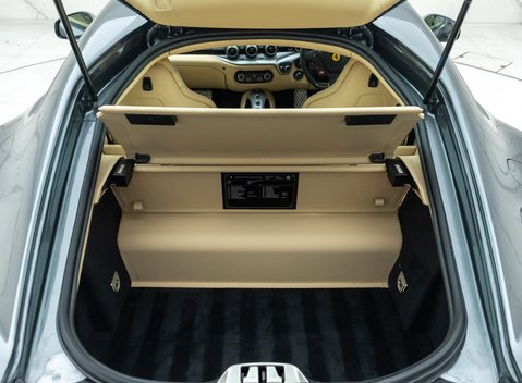 Ferrari F12 Berlinetta 37