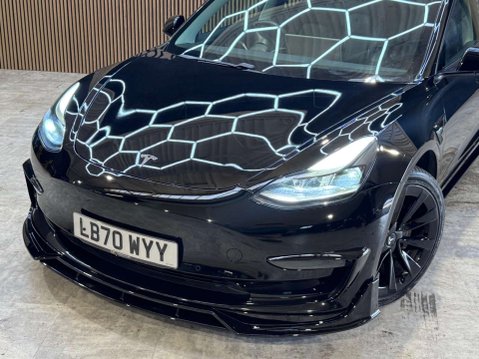 Tesla Model 3 Model 3 Long Range AWD 4WD 4dr 31