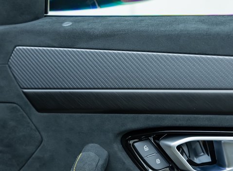 Lamborghini Urus Performante 29