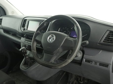 Vauxhall Vivaro 2900 1.5d 100PS Dynamic H1 12
