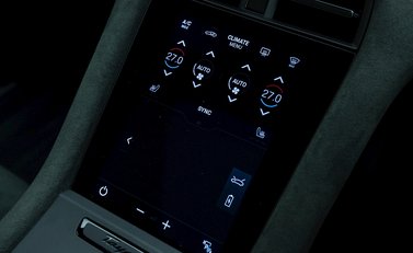 Porsche Taycan GTS Sport Turismo 20