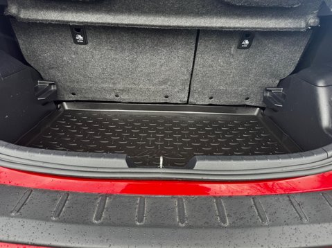 Toyota Yaris VVT-I DESIGN 61