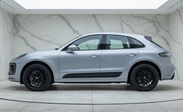 Porsche Macan GTS 5