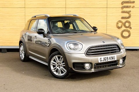 Mini Countryman COOPER EXCLUSIVE 1