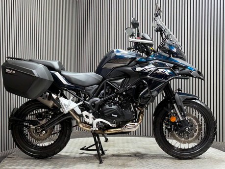 Benelli TRK 502 X 2022 ONLY 10K SIDE BOXES CAR PLAY A2 READY NEW MOT 500CC