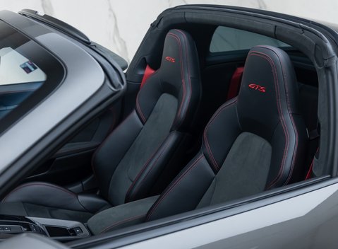 Porsche 911 Targa 4 GTS (992) 41