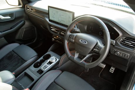 Ford Kuga ST-LINE