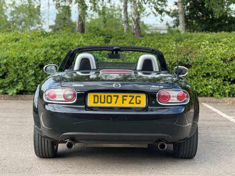 Mazda MX-5 2.0 MX-5 Sport 2dr 28