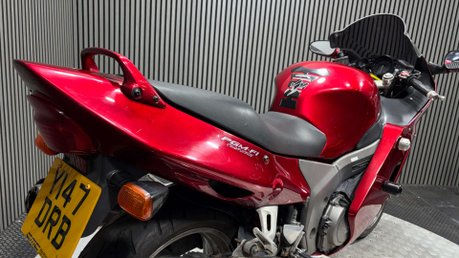 Honda CBR 2001 37K PROJECT BIKE SPARES OR REPAIR SPORTS TOURER 4