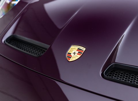 Porsche 911 GT3 TOURING (992.2) 38
