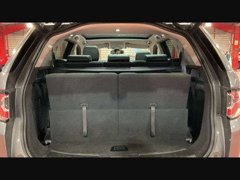 Land Rover Discovery Sport 2.0 Discovery Sport SE Tech TD4 Auto 4WD 5dr 7