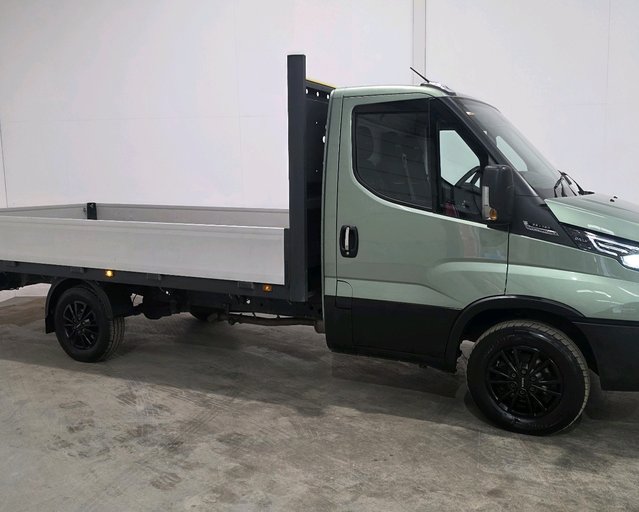 Iveco Daily Daily 2.3 35S16A8 Business Dropside 3750 WB Hi-Matic
