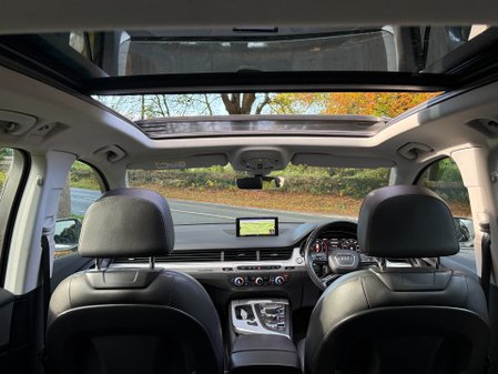 Audi Q7 TDI QUATTRO SE 47