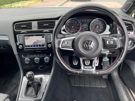 Volkswagen Golf 1.4 TSI BlueMotion Tech ACT R-Line Euro 6 (s/s) 3dr 20