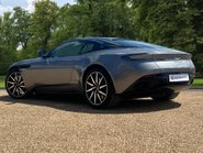 Aston Martin DB11 V12 7