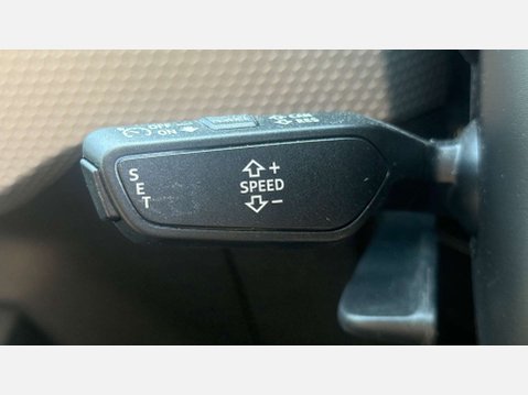 Audi A1 1.5 A1 S Line 35 TFSI Semi-Auto 5dr 27