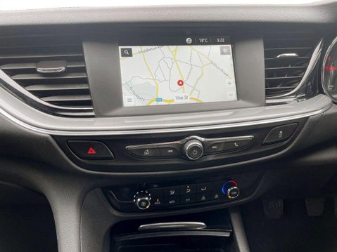 Vauxhall Insignia 1.5i Turbo Design Nav Grand Sport 5dr Petrol Manual Euro 6 (s/s) (140 ps) 18