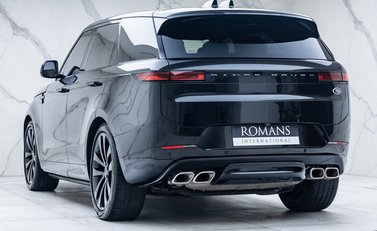 Land Rover Range Rover Sport P530 First Edition 10