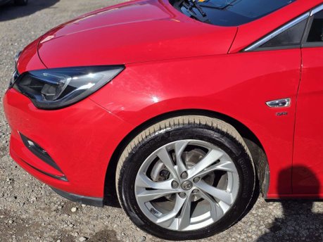 Vauxhall Astra 1.4i Turbo SRi Hatchback 5dr Petrol Auto Euro 6 (s/s) (150 ps) 30