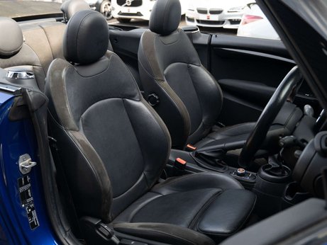 Mini Convertible 2.0 Cooper S 2dr 4