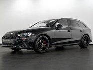 Audi A4 2.0 TFSI 40 Black Edition Estate 5dr Petrol S Tronic Euro 6 (s/s) (204 ps) 32