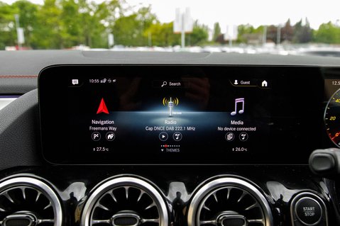 Mercedes-Benz EQA EQA 350 4MATIC AMG LINE 23
