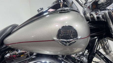 Harley-Davidson Touring ROAD KING FLHR 2009 14K MOT WARRANTY 1584 CRUISER BIKE 10