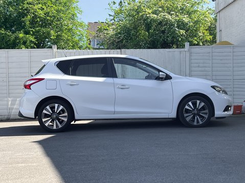 Nissan Pulsar (Sold) 1.2 DIG-T Tekna Hatchback 5dr Petrol XTRON Euro 6 (s/s) (115 ps) 6
