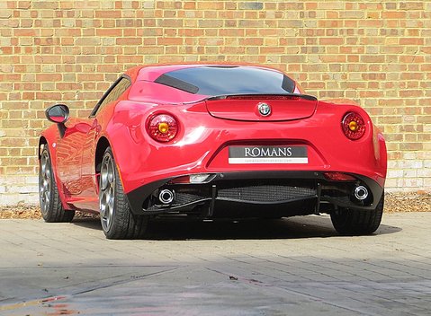 Alfa Romeo 4C Launch Edition 7