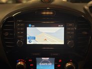 Nissan Juke 1.6 Acenta Premium Euro 5 (s/s) 5dr 27