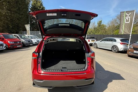 Lexus NX 300H LUXURY - PANORAMIC ROOF -2 OWNERS - 7 LEXUS SERVICES 20