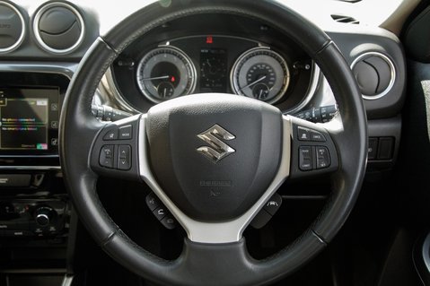 Suzuki Vitara SZ5 BOOSTERJET ALLGRIP MHEV 20
