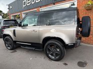 Land Rover Defender 3.0 D250 MHEV X-Dynamic SE SUV 3dr Diesel Auto 4WD Euro 6 (s/s) (250 ps) 8