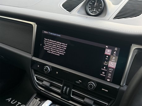 Porsche Macan GTS PDK 69