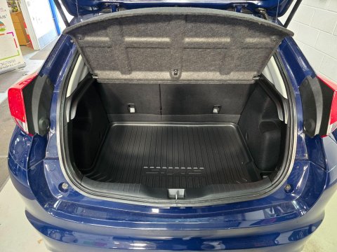 Honda Civic 1.6 i-DTEC ES-T Euro 5 (s/s) 5dr 9