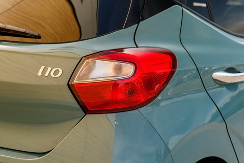 Hyundai i10 MPI PREMIUM 9