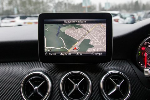 Mercedes-Benz A Class A 200 AMG LINE PREMIUM PLUS 37