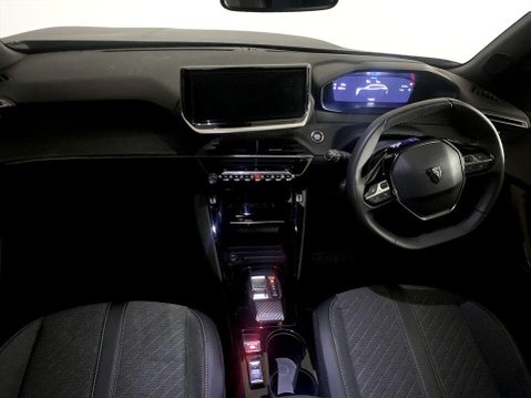 Peugeot 2008 1.2 PureTech Allure SUV 5dr Petrol EAT Euro 6 (s/s) (130 ps) 18