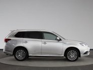 Mitsubishi Outlander PHEV DESIGN 3