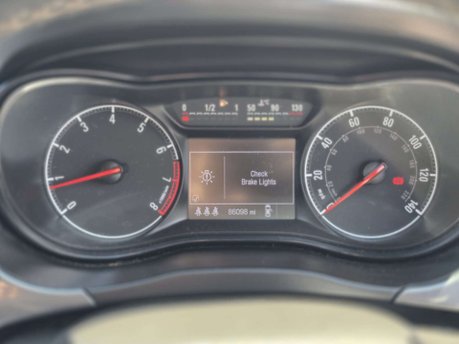 Vauxhall Corsa 1.2i Design Hatchback 5dr Petrol Manual Euro 6 (70 ps) 30